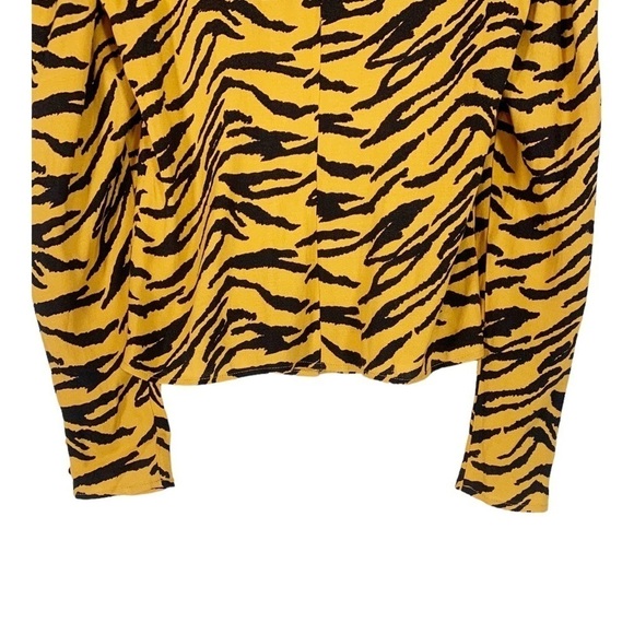 Reformation Tigress Notta Button Front Top Size Small - Picture 8 of 12